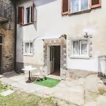 Casetta Al Portico 8