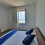 Deviveschi Guest House