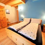 Bait Li Desja Mont Dala Nef By Livignoaccomodation