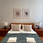 Bella Casa Niki