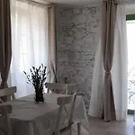 Ape Bianca - Appartamento Mimosa