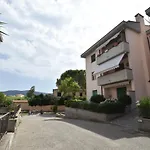 Rada - Zona Mare Con Clima, Posto Auto E Terrazza