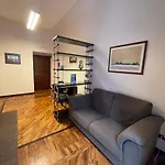 Caravaggio Apartment