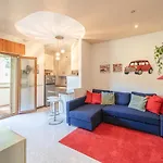 Casa Luciana - W/ Terrace & Private Parking