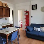 Stella Marina A 100 Mt Dal Mare
