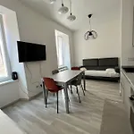 Luxury Apartment + Garage