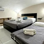Napoli Centro - La Casa Di Sasa