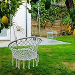 Flavia'S Lemons