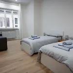 Centro Storico Moderno Trilocale Con Balcone