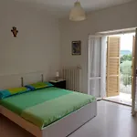 Casa Nel Centro Storico A Loreto, 2 Km Dal Mare