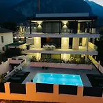 Ad Suite Apartment