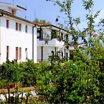 Residence Oasi