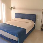Shanti Rooms & Apartments Risorgimento