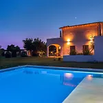Il Podere Bianco Farmhouse