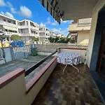 Great Wave Apartment