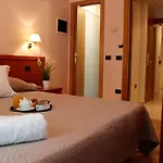 Jole Beach Hotel