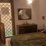 Housetony