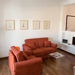 Appartamento In Zona Centrale Dimora Fiducia