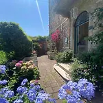 La Maison De Nada