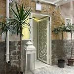 Napoli Suite