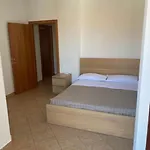 Dmf Apartments