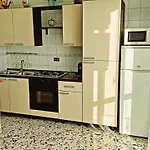 Lg House Casa Vacanze