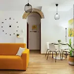 Como Centro Proprio Dietro L'Angolo