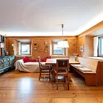 Apartments Frea - Vedl Luech Da Plajes