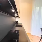 Imbriani 2 Tirabora Short Rent