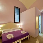 Il Giardino Di Tonia - Oplontis Guest House - Bed & Garden -