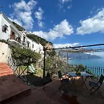 Amalfi 51 Con Vista Mare, Giardino E Terrazze