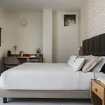 Aqua Hotel