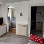 Accogliente Bilocale In Zona Centrale - Alloggio Uso Turistico - Vda - Aosta - 0318