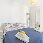 Maiori A Due Passi Dal Mare
