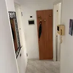 Silenzioso E Riservato