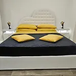 La Suite