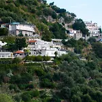 Villa Magnifico