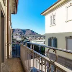 Numero 11 Piazza Amendola - By Myhomeincomo