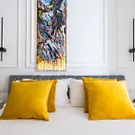 Artnap Boutique