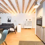 Mazzini 9 Tirabora Short Rent