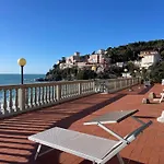 Residence Mediterraneo - Baia Del Quercetano