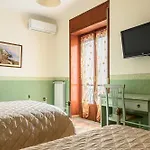 Beautiful Apartment - Private Terrace - Sea View - Close To The Port