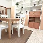 Appartamento Primo Piano - Affitti Brevi Italia