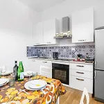 Villetta Il Gelso With Parking And Garden!