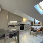 Elia Loft
