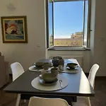 Alocasia Luxury Stay
