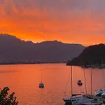 Pare Bay - Como Lake Holiday Apartment - Amazing Lake View