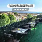 Panoramico E A 90 Metri Dal Mare