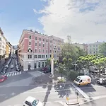 Corridoni 2D Tirabora Short Rent