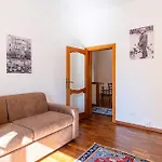 Hospital Riuniti - Lovely Apartment With Parking!
